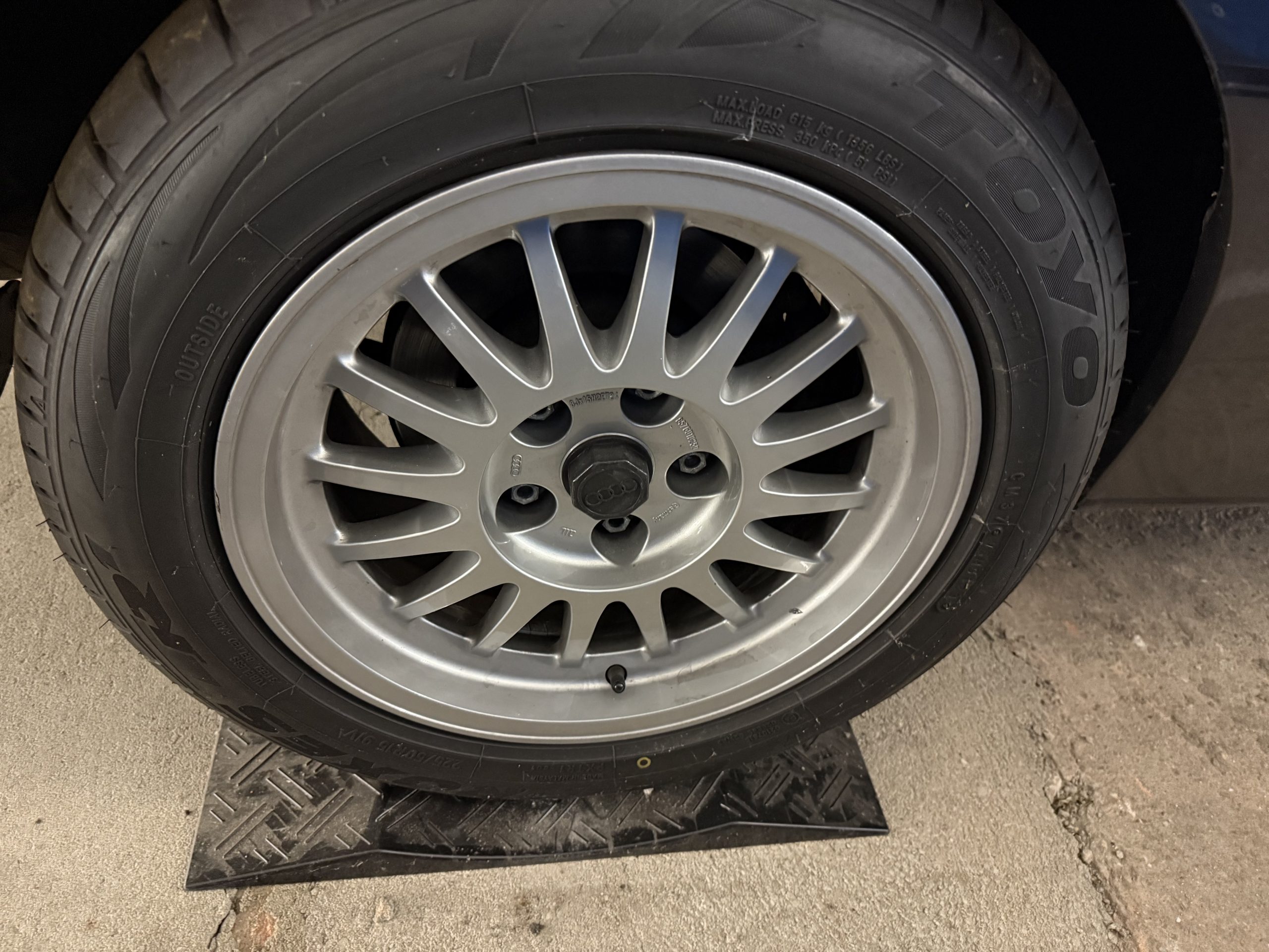 
								Audi Quattro 20V RR-Motor 100 Stück wurden gebaut full									