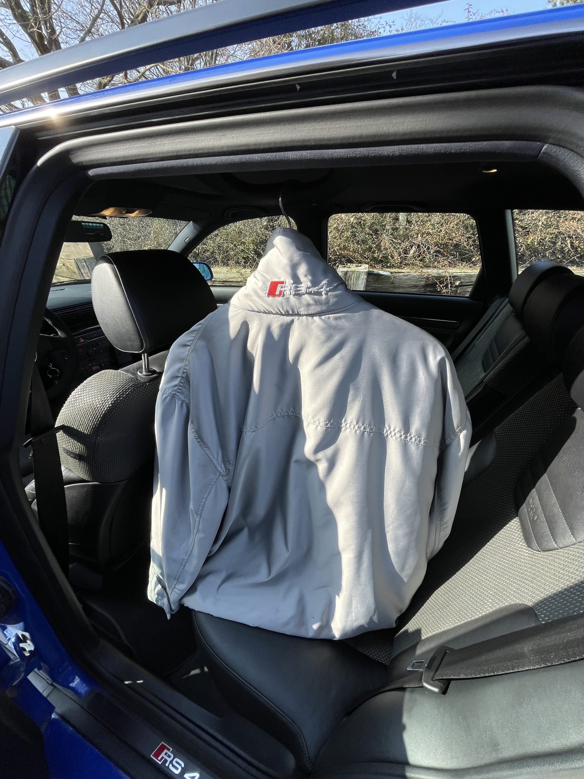 
								Audi RS 4 B5 Avant full									