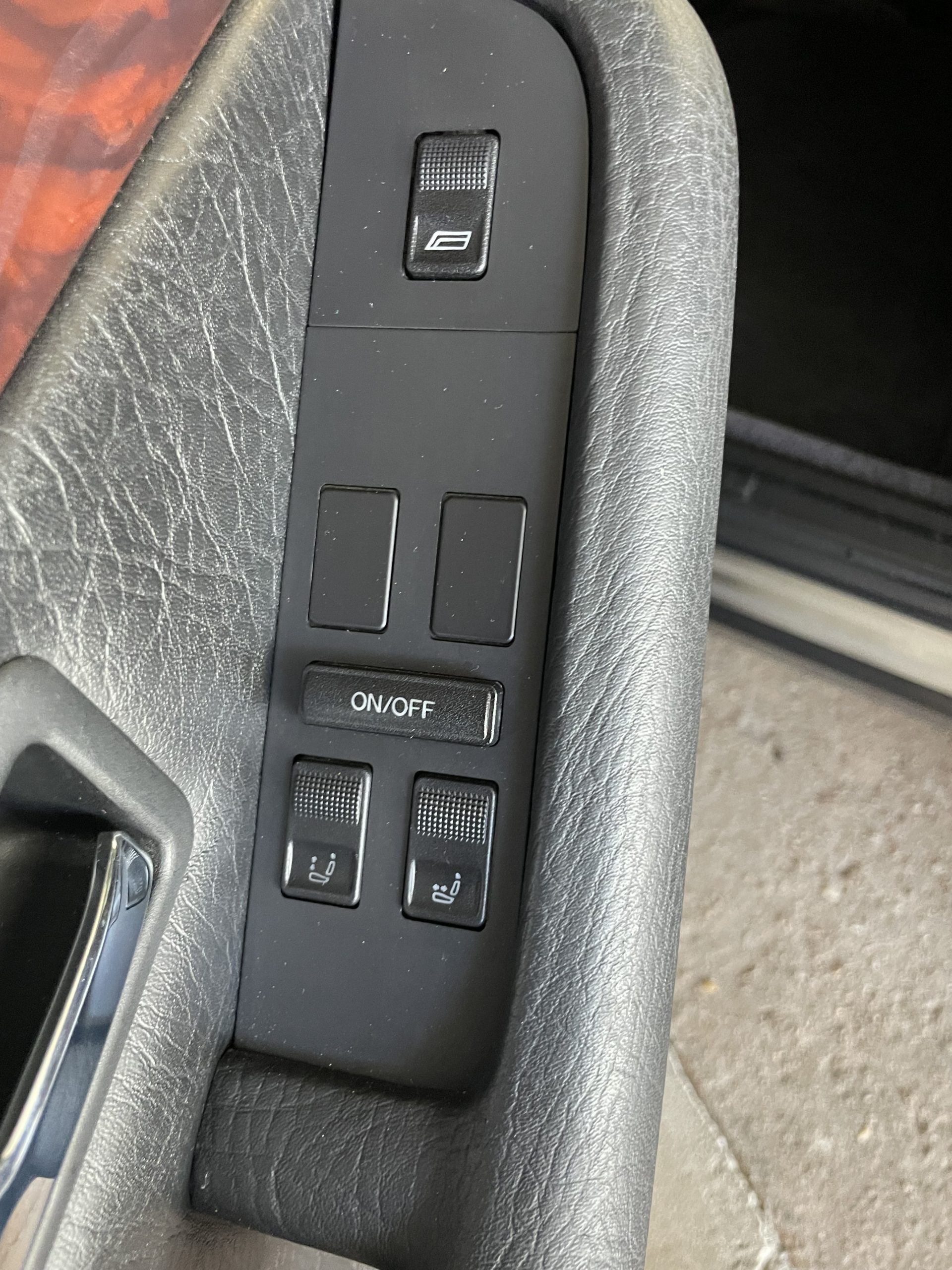 
								Audi V8 D1 4,2 quattro Exclusive “Ferdinand” full									