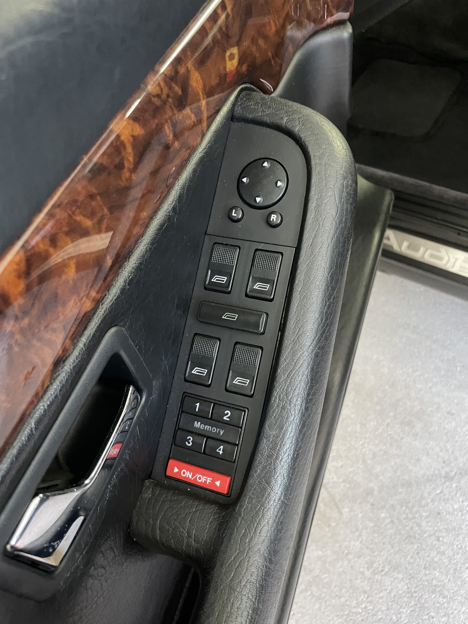 
								Audi V8 D1 4,2 quattro Exclusive “Ferdinand” full									