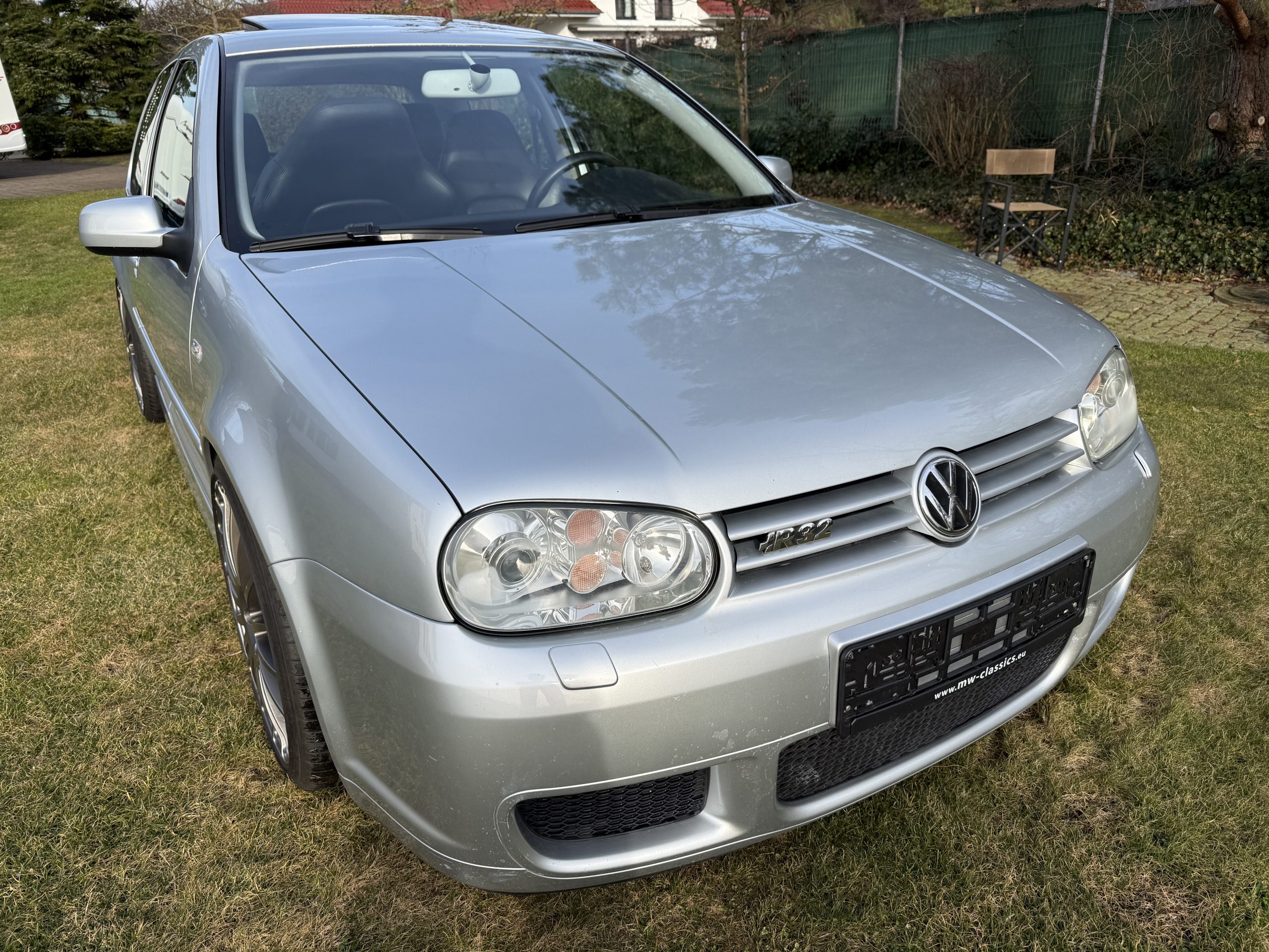 
								Golf R 32 full									