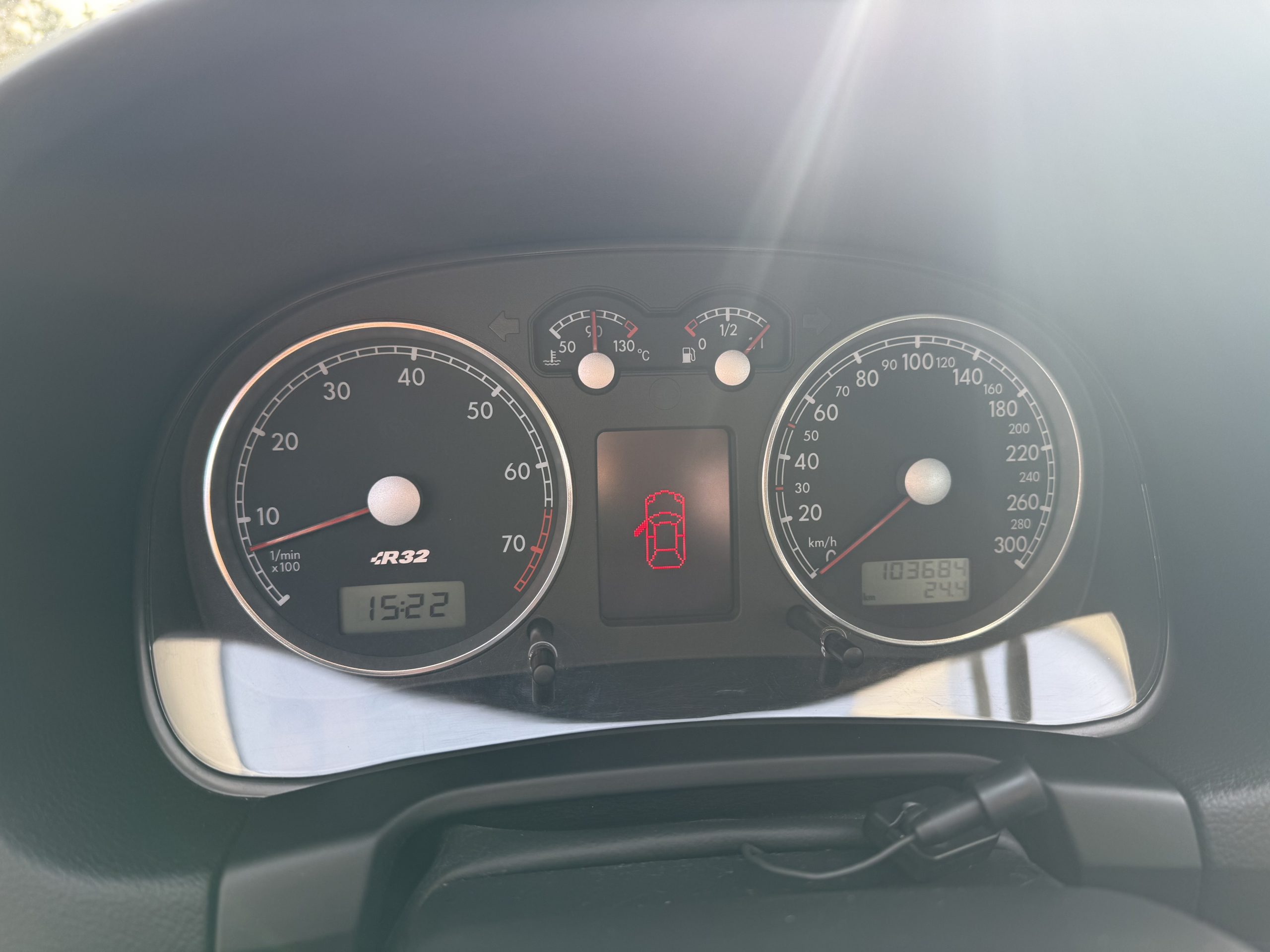 
								Golf R 32 full									