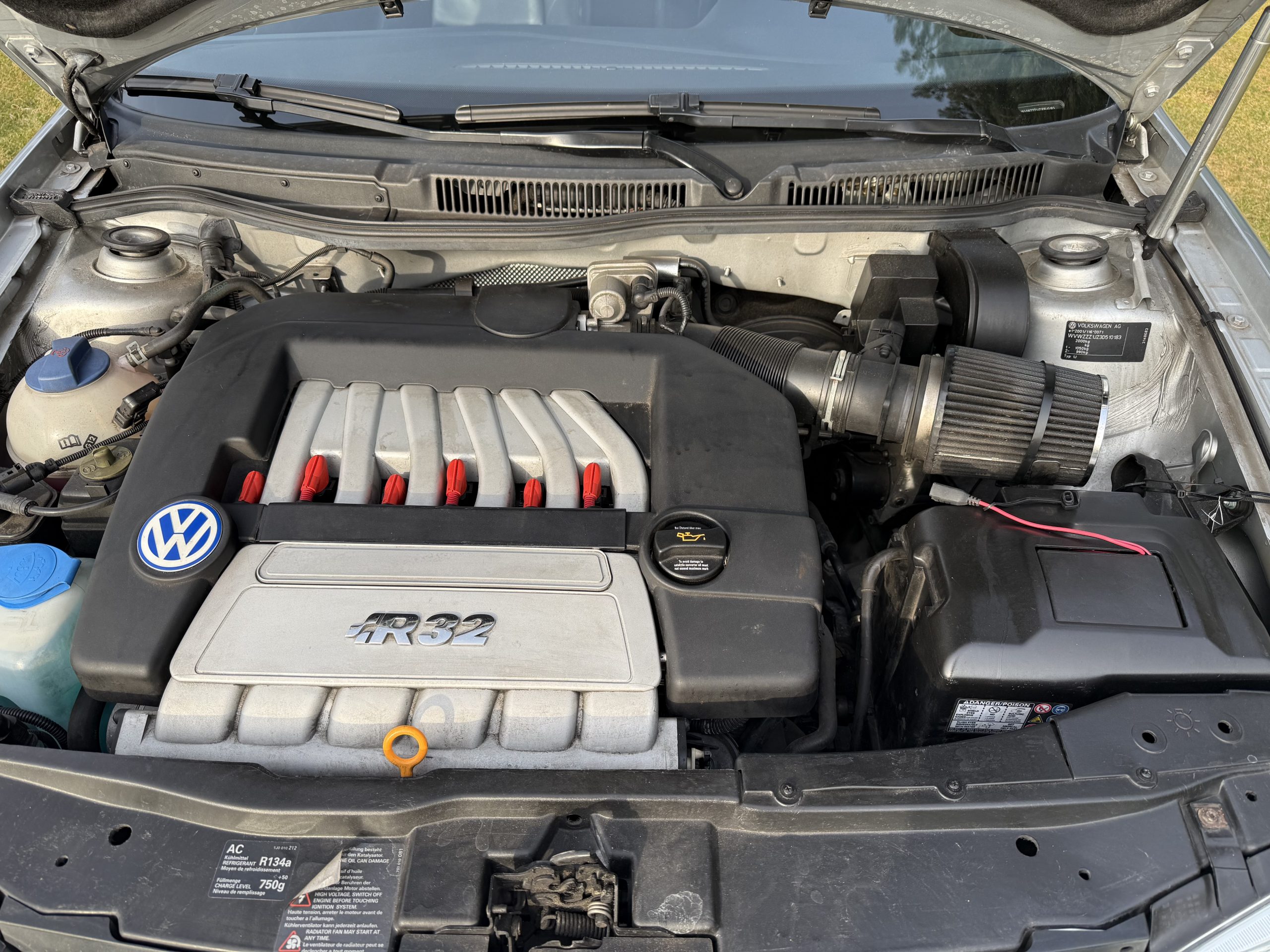 
								Golf R 32 full									
