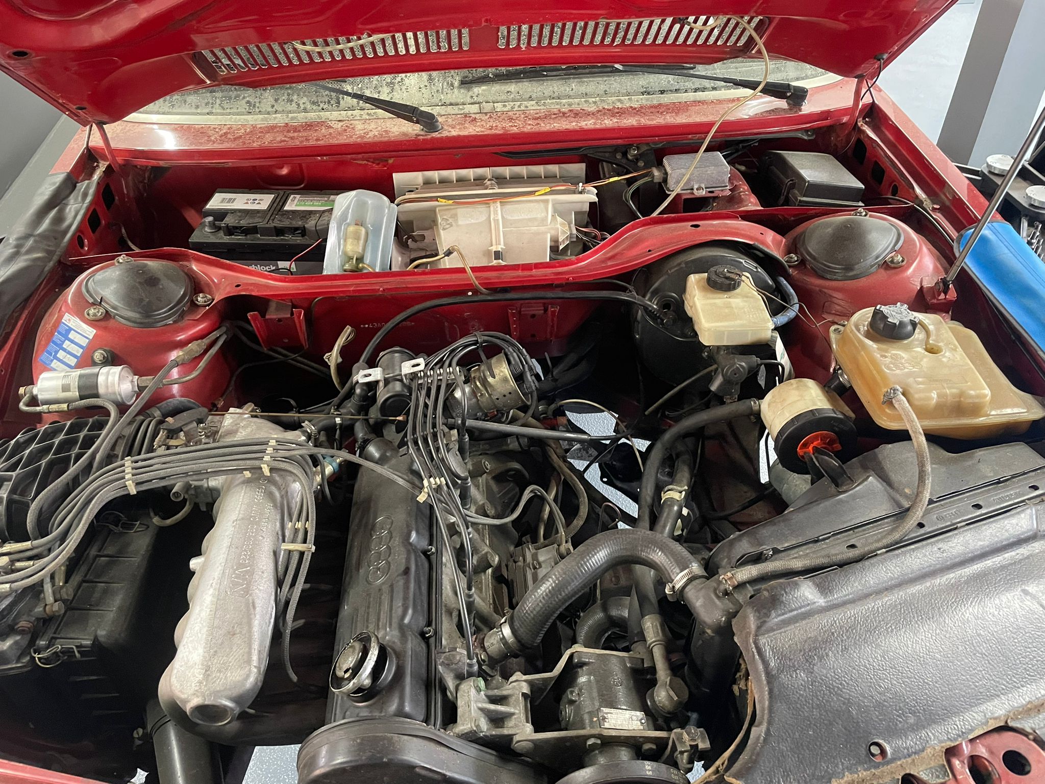 
								Audi 200 C2 Typ 43 full									