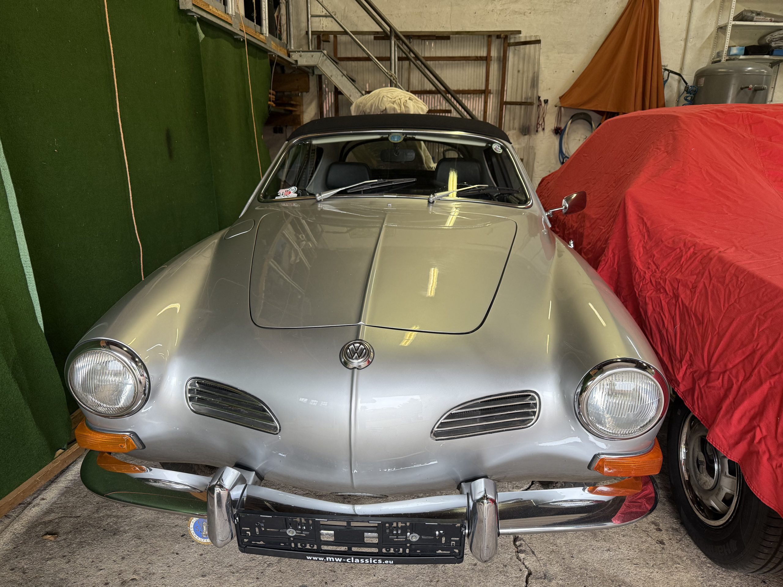 
								Karmann Ghia Cabrio full									