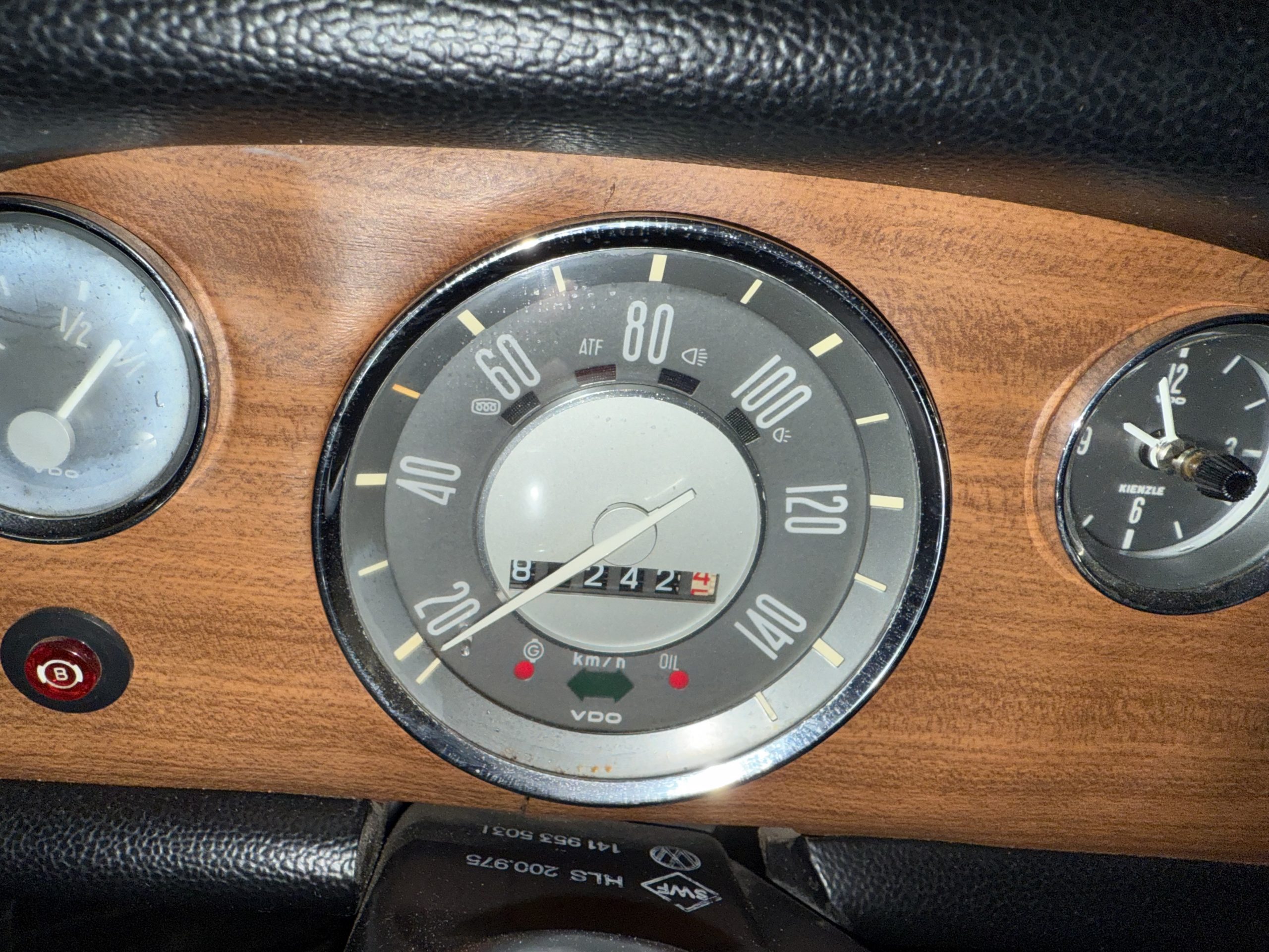 
								Karmann Ghia Cabrio full									