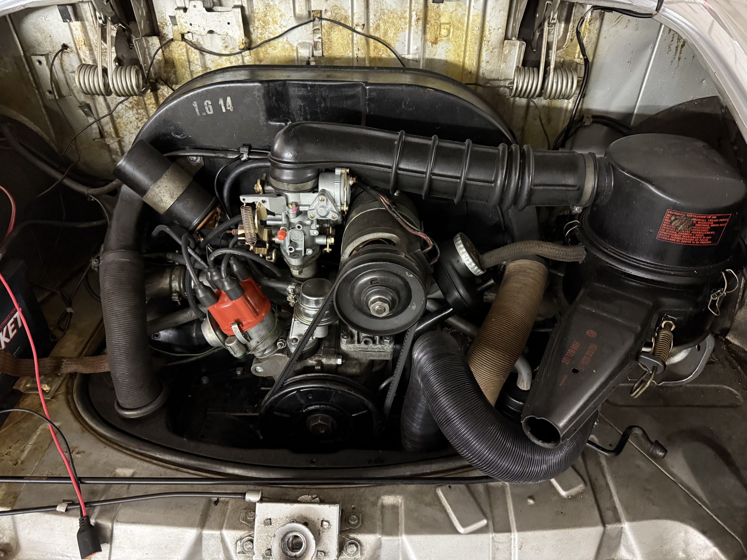 
								Karmann Ghia Cabrio full									