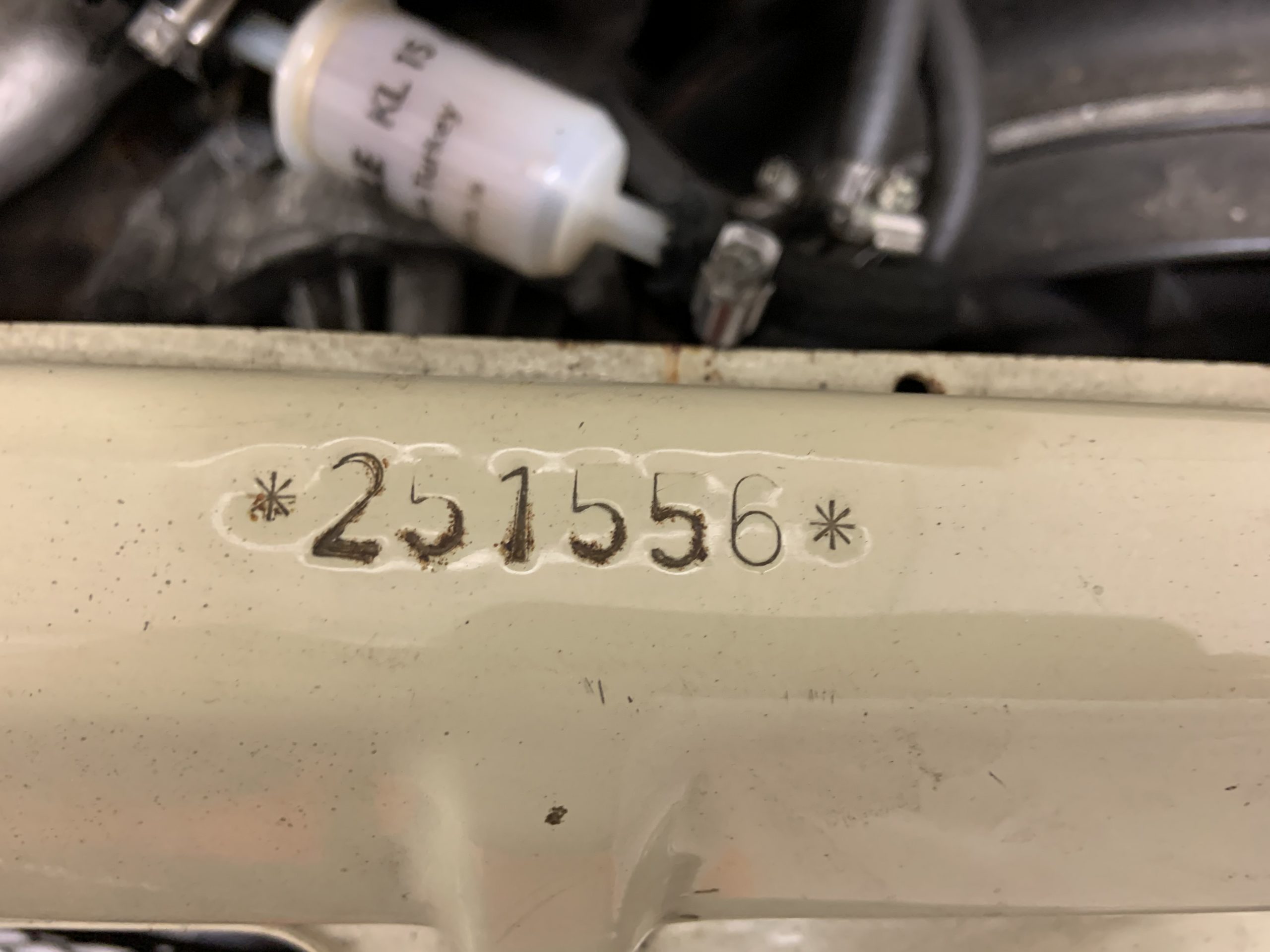
								Audi 60 L Stahlschiebedach full									