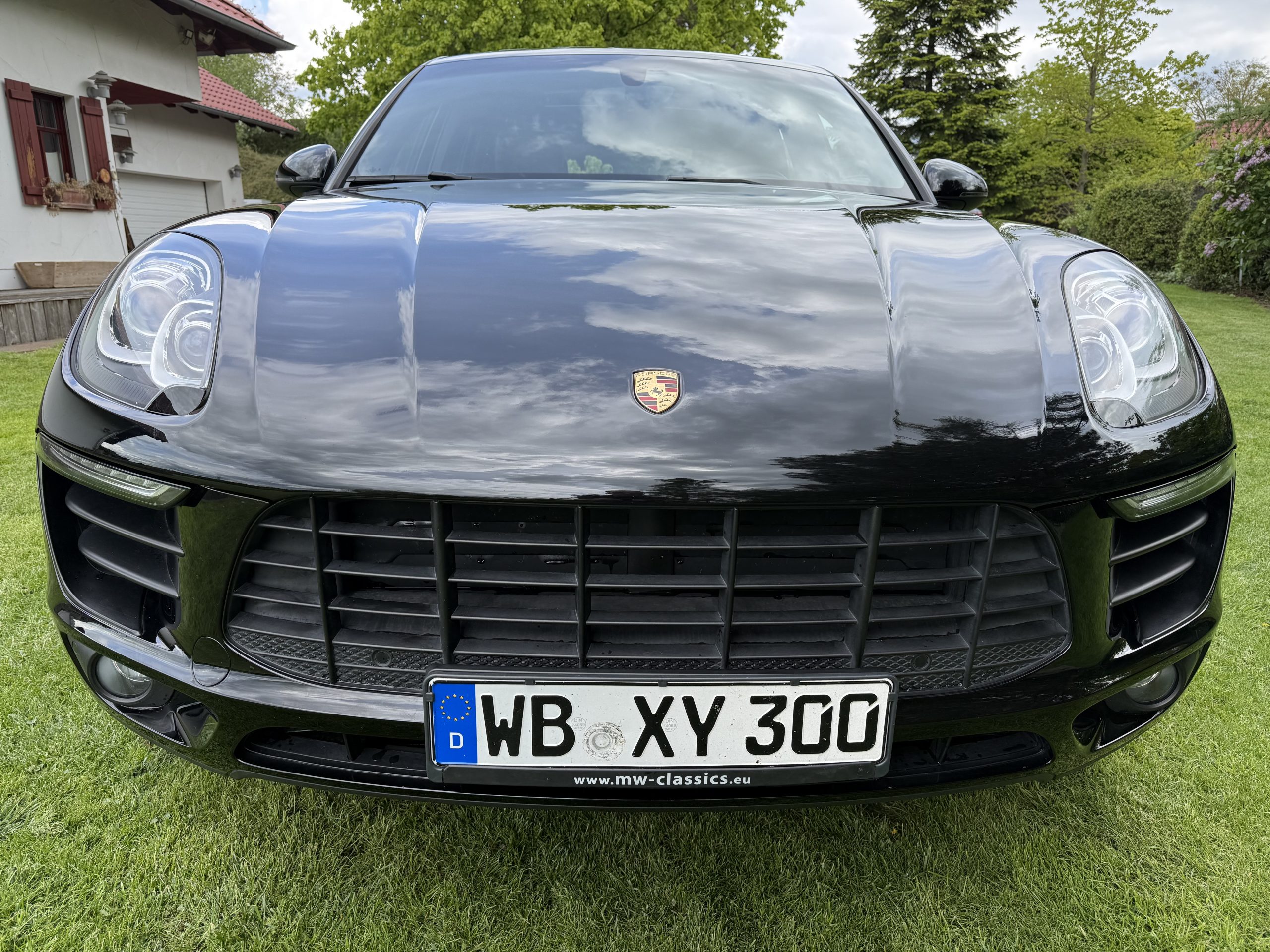 
								Porsche Macan S full									